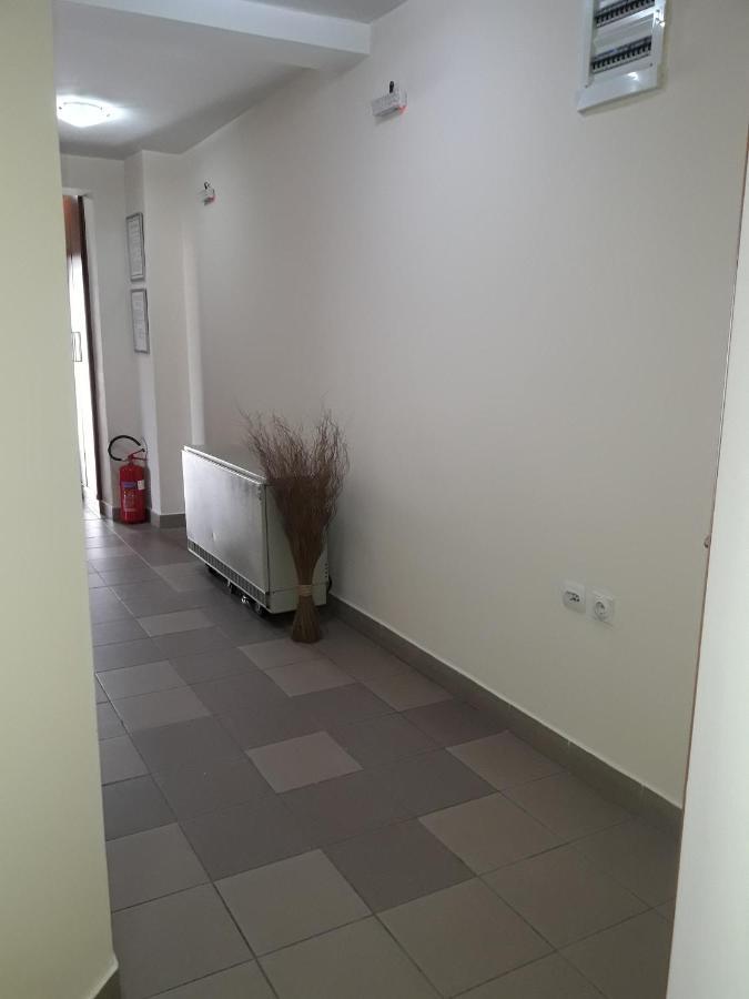 Prenociste Konstantin 2008 Hotell Ni Exteriör bild
