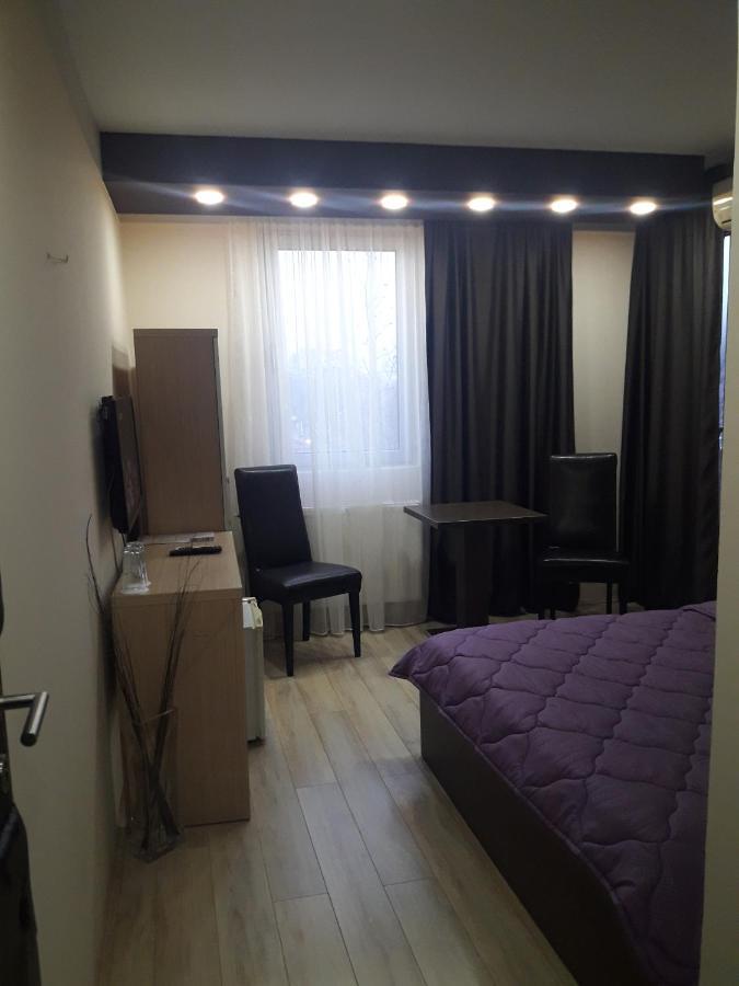 Prenociste Konstantin 2008 Hotell Ni Exteriör bild