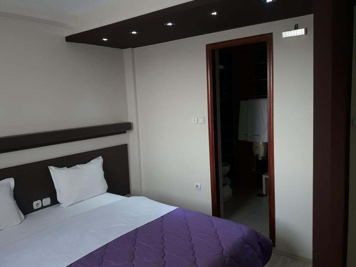Prenociste Konstantin 2008 Hotell Ni Exteriör bild