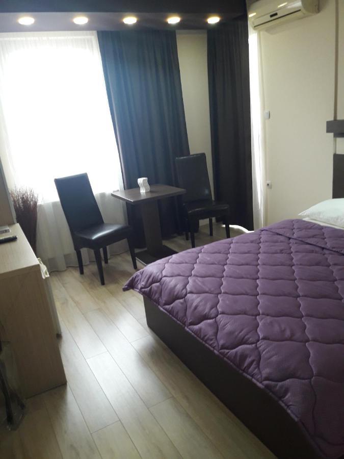 Prenociste Konstantin 2008 Hotell Ni Exteriör bild